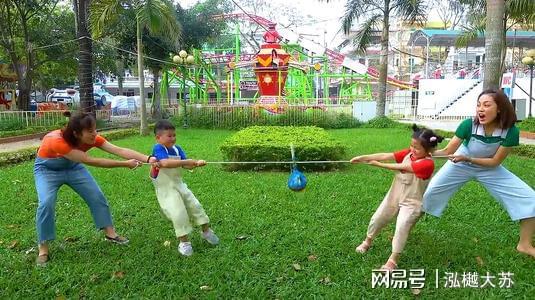 人多的游戏户外,打造团队协作新体验